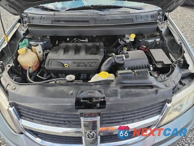 Zdjęcie 12 z 13 samochodu: 2010 DODGE JOURNEY SE VIN:3D4PG4FBXAT183991 - miniatura