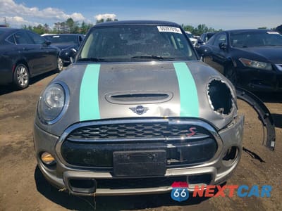 Piąte zdjęcie samochodu w środku: 2019 MINI COOPER S VIN:WMWXP7C53K2A52076 - miniatura