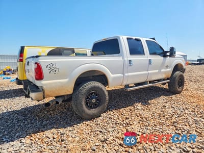 Trzecie zdjęcie samochodu z tyłu: 2016 FORD F250 SUPER DUTY VIN:1FT7W2BTXGEA21645 - miniatura