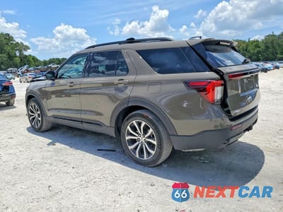 Drugie zdjęcie samochodu z przodu: 2026 FORD EXPLORER PLATINUM VIN:1FMUK8KH2TGB45044 - miniatura