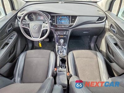 Zdjęcie 8 z 13 samochodu: 2018 BUICK ENCORE PREFERRED VIN:KL4CJASB2JB571200 - miniatura