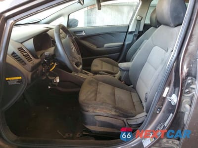 Zdjęcie 7 z 12 samochodu: 2017 KIA FORTE LX VIN:3KPFK4A78HE055158 - miniatura