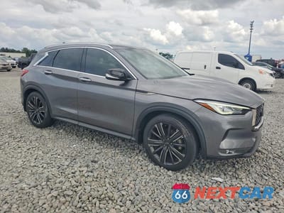 Czwarte zdjęcie samochodu z boku: 2021 INFINITI QX50 LUXE VIN:3PCAJ5BA3MF102596 - miniatura