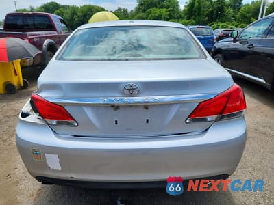 Zdjęcie 6 z 12 samochodu: 2011 TOYOTA AVALON BASE VIN:4T1BK3DBXBU408996 - miniatura