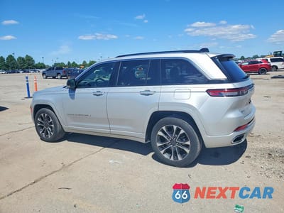 Drugie zdjęcie samochodu z przodu: 2023 JEEP GRAND CHEROKEE OVERLAND VIN:1C4RJHDG8P8769402 - miniatura