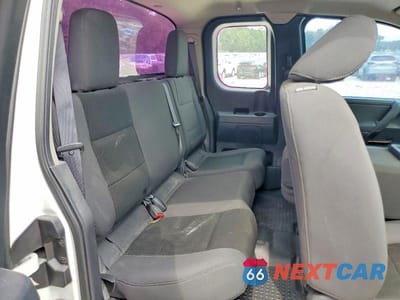 Zdjęcie 10 z 12 samochodu: 2013 NISSAN TITAN S VIN:1N6BA0CH1DN312664 - miniatura