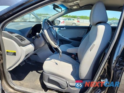 Zdjęcie 7 z 12 samochodu: 2014 HYUNDAI ACCENT GS VIN:KMHCT5AE7EU164899 - miniatura