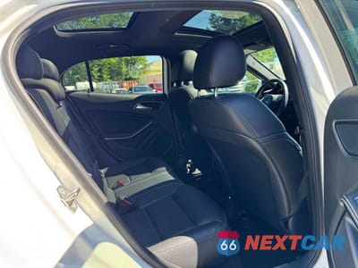 Zdjęcie 8 z 11 samochodu: 2018 MERCEDES-BENZ GLA 250 4MATIC VIN:WDCTG4GB7JU000217 - miniatura