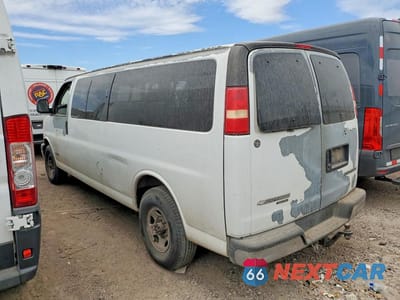 Drugie zdjęcie samochodu z przodu: 2006 CHEVROLET EXPRESS G3500 VIN:1GAHG39U361142375 - miniatura