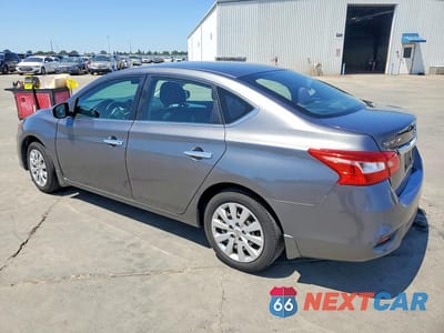 Drugie zdjęcie samochodu z przodu: 2017 NISSAN SENTRA S VIN:3N1AB7AP7HY208769 - miniatura
