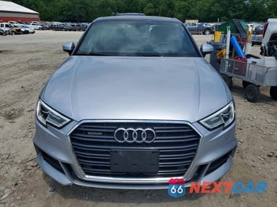 Piąte zdjęcie samochodu w środku: 2018 AUDI A3 PREMIUM PLUS VIN:WAUJ8GFF9J1040376 - miniatura
