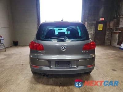 Zdjęcie 6 z 13 samochodu: 2014 VOLKSWAGEN TIGUAN S VIN:WVGAV3AX4EW616514 - miniatura