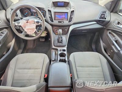 Zdjęcie 8 z 13 samochodu: 2015 FORD ESCAPE SE VIN:1FMCU0G71FUC20927 - miniatura