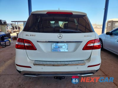 Zdjęcie 6 z 13 samochodu: 2012 MERCEDES-BENZ ML 350 BLUETEC VIN:4JGDA2EB1CA080973 - miniatura
