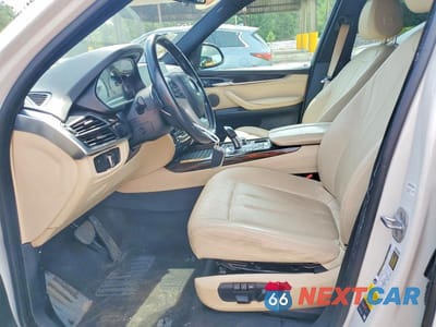 Zdjęcie 7 z 12 samochodu: 2018 BMW X5 XDR40E VIN:5UXKT0C56J0V98425 - miniatura