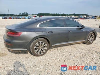 Trzecie zdjęcie samochodu z tyłu: 2019 VOLKSWAGEN ARTEON SE VIN:WVWBR7AN8KE000884 - miniatura