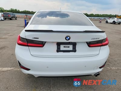 Zdjęcie 6 z 12 samochodu: 2019 BMW 330XI VIN:WBA5R7C56KAJ86553 - miniatura