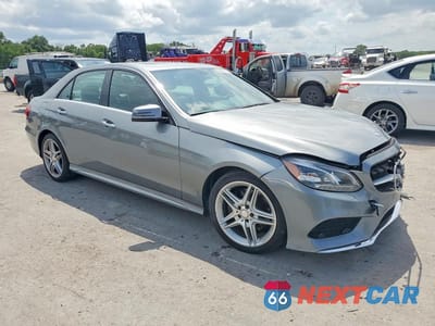 Czwarte zdjęcie samochodu z boku: 2014 MERCEDES-BENZ E 350 VIN:WDDHF5KB3EA807374 - miniatura