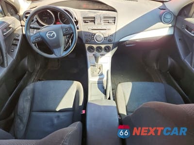 Zdjęcie 8 z 12 samochodu: 2011 MAZDA 3 I VIN:JM1BL1VG6B1478884 - miniatura