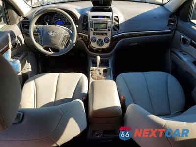 Zdjęcie 8 z 13 samochodu: 2012 HYUNDAI SANTA FE GLS VIN:5XYZG3AB1CG115998 - miniatura