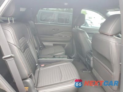 Zdjęcie 11 z 13 samochodu: 2025 NISSAN PATHFINDER ROCK CREEK VIN:5N1DR3BD0SC318156 - miniatura