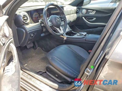 Zdjęcie 7 z 12 samochodu: 2020 MERCEDES-BENZ E 350 4MATIC VIN:WDDZF8EB6LA709308 - miniatura