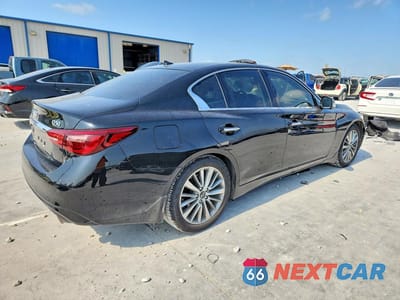 Trzecie zdjęcie samochodu z tyłu: 2022 INFINITI Q50 LUXE VIN:JN1EV7BPXNM310539 - miniatura
