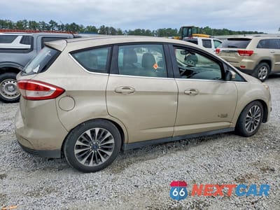 Trzecie zdjęcie samochodu z tyłu: 2017 FORD C-MAX TITANIUM VIN:1FADP5FU1HL101956 - miniatura