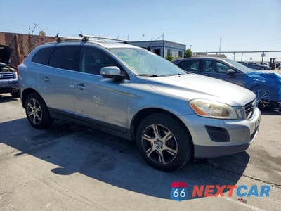 Czwarte zdjęcie samochodu z boku: 2011 VOLVO XC60 T6 VIN:YV4902DZ6B2145009 - miniatura