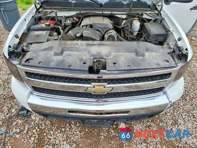 Zdjęcie 11 z 12 samochodu: 2011 CHEVROLET SILVERADO K1500 LS VIN:1GCRKREA2BZ446172 - miniatura