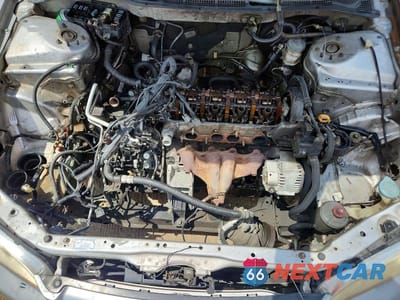 Zdjęcie 11 z 12 samochodu: 2002 HONDA ACCORD VALUE VIN:1HGCF86602A055682 - miniatura