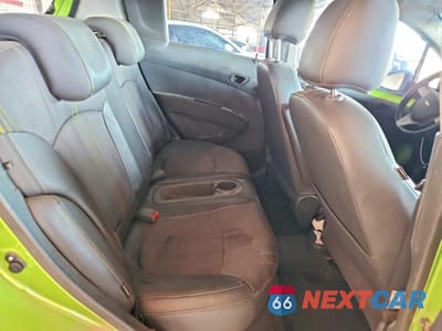 Zdjęcie 10 z 12 samochodu: 2014 CHEVROLET SPARK 1LT VIN:KL8CD6S91EC478703 - miniatura