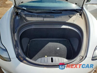 Zdjęcie 11 z 12 samochodu: 2019 TESLA MODEL 3 VIN:5YJ3E1EB5KF361551 - miniatura