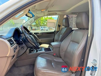 Zdjęcie 7 z 15 samochodu: 2018 LEXUS GX 460 VIN:JTJBM7FX8J5186981 - miniatura