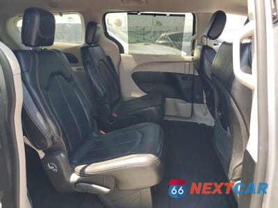 Zdjęcie 11 z 13 samochodu: 2020 CHRYSLER VOYAGER LXI VIN:2C4RC1DG2LR257330 - miniatura