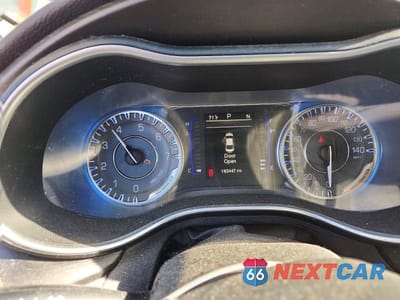 Zdjęcie 9 z 13 samochodu: 2015 CHRYSLER 200 LIMITED VIN:1C3CCCABXFN688076 - miniatura