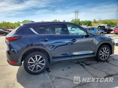 Trzecie zdjęcie samochodu z tyłu: 2017 MAZDA CX-5 GRAND TOURING VIN:JM3KFADL4H0154859 - miniatura