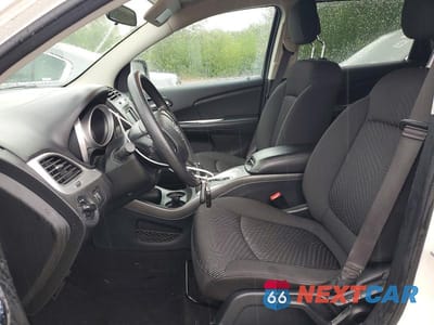Zdjęcie 7 z 13 samochodu: 2017 DODGE JOURNEY SE VIN:3C4PDCAB3HT694685 - miniatura