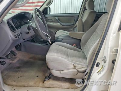 Zdjęcie 7 z 12 samochodu: 2006 TOYOTA TUNDRA DOUBLE CAB SR5 VIN:5TBDT44186S519119 - miniatura
