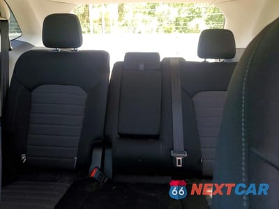 Zdjęcie 10 z 13 samochodu: 2017 FORD EDGE SE VIN:2FMPK4G96HBB99081 - miniatura