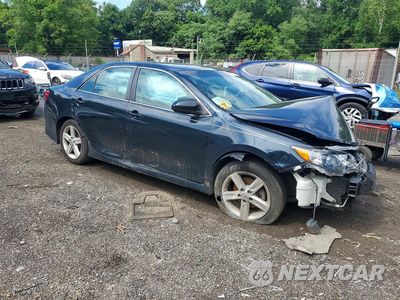 Czwarte zdjęcie samochodu z boku: 2014 TOYOTA CAMRY SE VIN:4T1BF1FK6EU820150 - miniatura