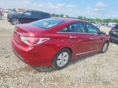 Trzecie zdjęcie samochodu z tyłu: 2015 HYUNDAI SONATA HYBRID BASE VIN:KMHEC4A4XFA139783 - miniatura