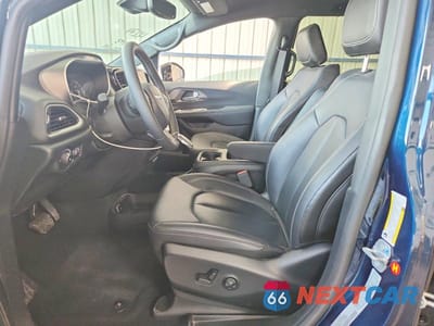 Zdjęcie 7 z 13 samochodu: 2025 CHRYSLER PACIFICA SELECT VIN:2C4RC1BG2SR502595 - miniatura