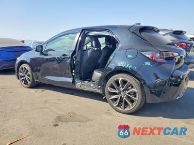 Drugie zdjęcie samochodu z przodu: 2019 TOYOTA COROLLA HATCHBACK XSE VIN:JTNK4RBE3K3015325 - miniatura