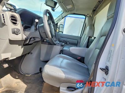 Zdjęcie 7 z 13 samochodu: 2023 FORD E350 REFRIGERATED BOX TRUCK VIN:1FDWE3FK5PDD14750 - miniatura