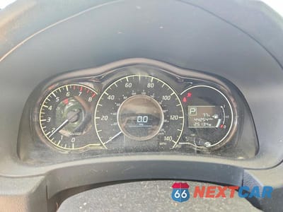 Zdjęcie 9 z 13 samochodu: 2016 NISSAN VERSA NOTE SV VIN:3N1CE2CP6GL381565 - miniatura