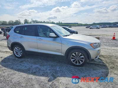 Czwarte zdjęcie samochodu z boku: 2014 BMW X3 XDRIVE28I VIN:5UXWX9C55E0D31408 - miniatura