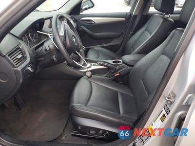 Zdjęcie 7 z 14 samochodu: 2014 BMW X1 XDRIVE28I VIN:WBAVL1C56EVY21539 - miniatura