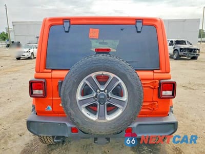 Zdjęcie 6 z 13 samochodu: 2019 JEEP WRANGLER UNLIMITED SAHARA VIN:1C4HJXEN3KW677587 - miniatura