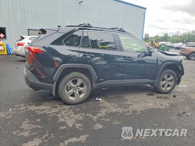 Trzecie zdjęcie samochodu z tyłu: 2025 TOYOTA RAV4 HYBRID XLE VIN:JTMRWRFV2SD313477 - miniatura